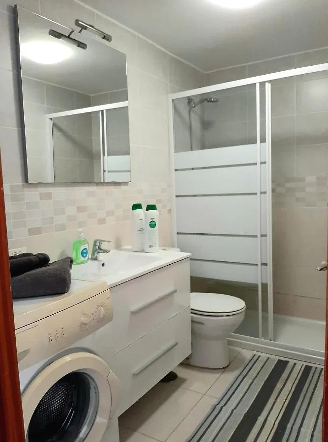 Perfectly Located Apartment With Pool Playa de las Americas