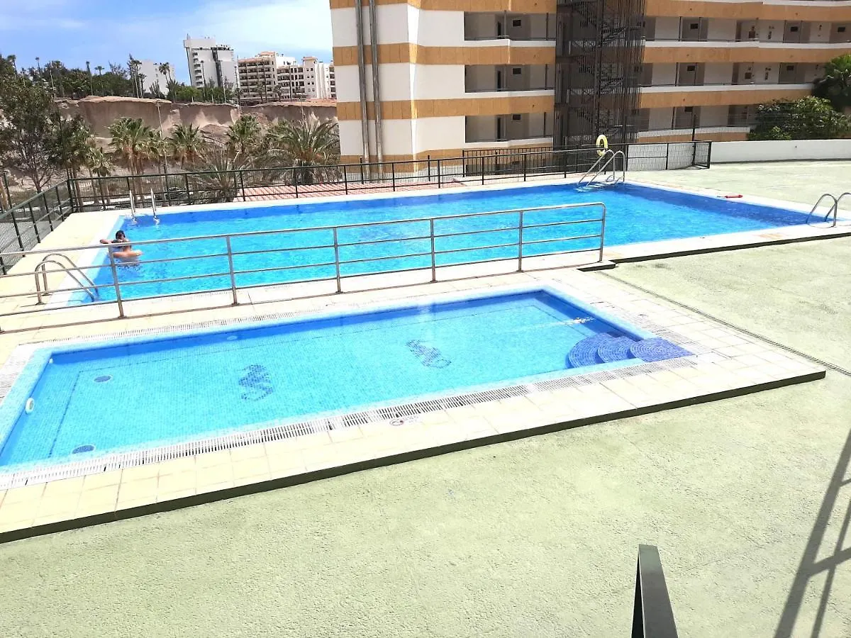 Perfectly Located Apartment With Pool Playa de las Americas   Playa de las Americas (Tenerife)